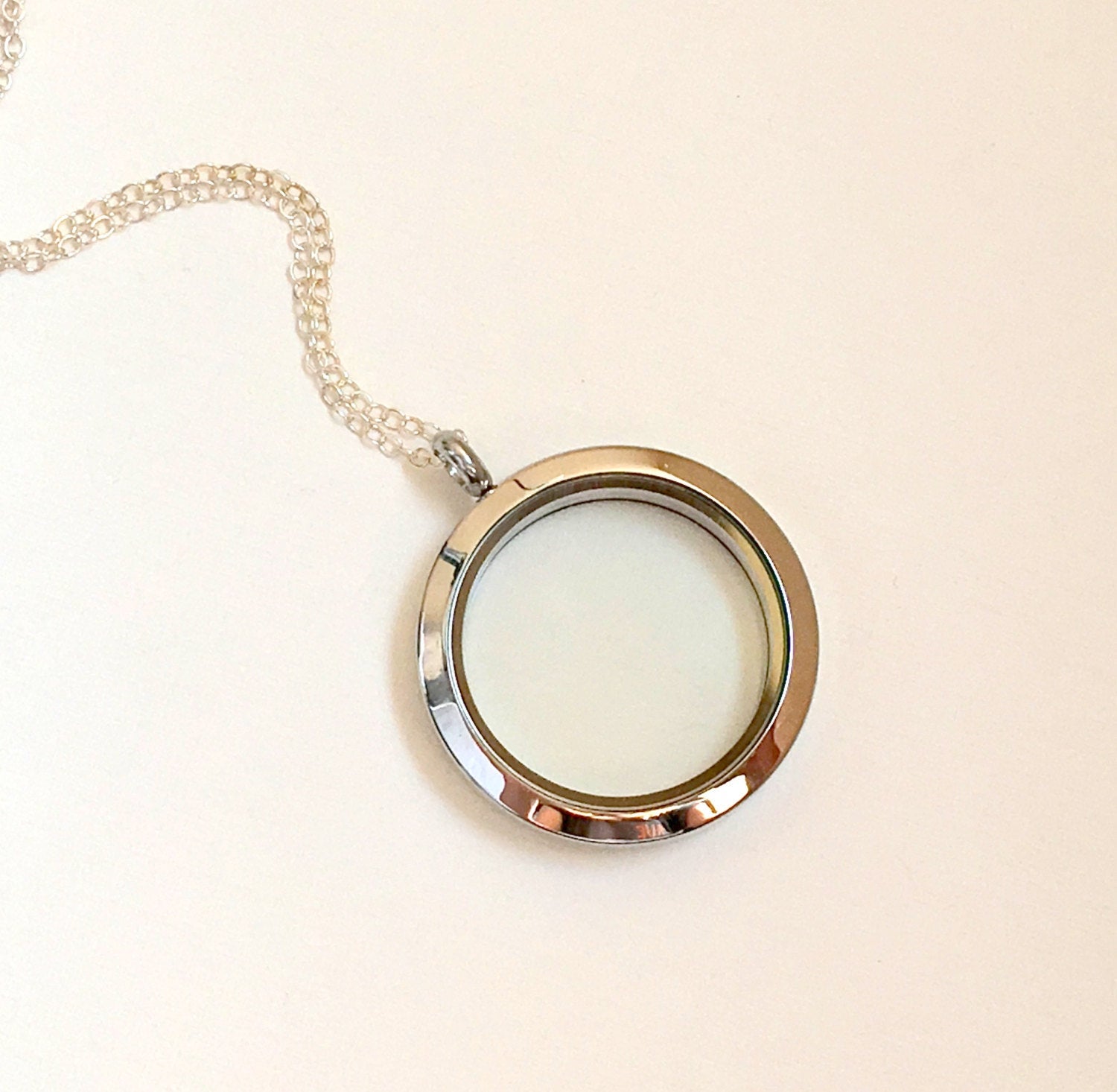 Brigitte Regula Sterling Silver Glass Locket on an Antique-Inspired Ch –  Intrigue Fine Apparel