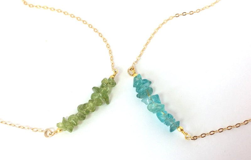 Raw Peridot Necklace Gemstone Bar necklace Natural rough August Birthstone Necklace Delicate Gemstone Necklace Bead Bar Necklace