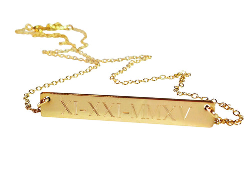 Engraved bar Necklace